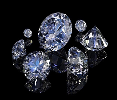 What are the advantages of investment diamonds?